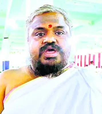 మొదటిసారి స్మార్త పరీక్షలు
