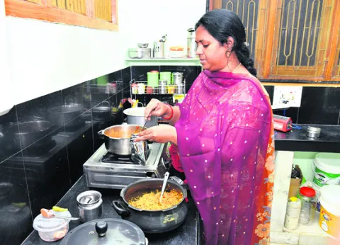 ఆన్‌ల