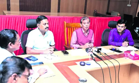 ఆన్‌లైన్‌లో రెవెన్యూ పత్రాలు తీసుకోవచ్చు