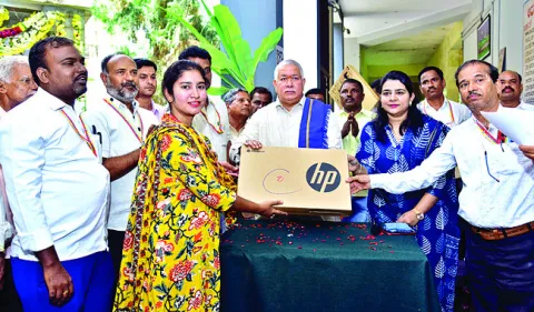 వీసీగా శివానంద కెళిగన మని