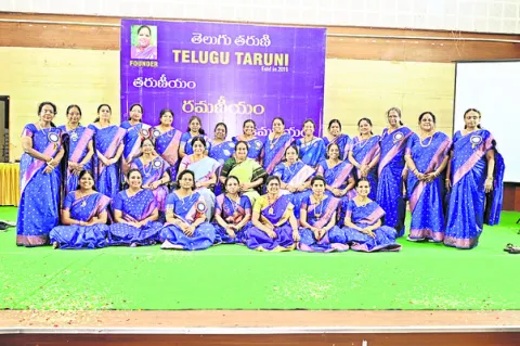 గాయని ఎస్పీ శైలజకు శ్రీకాంత పురస్కారం ప్రదానం 