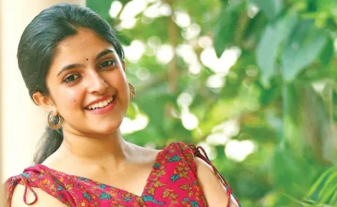 Meenakshi Dinesh Request Movie Chance With Surya8