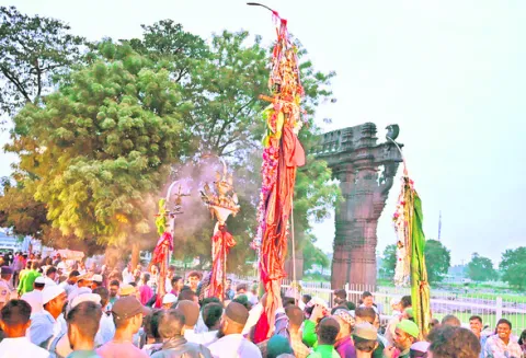 భక్తి శ్రద్ధలతో మొహర్రం