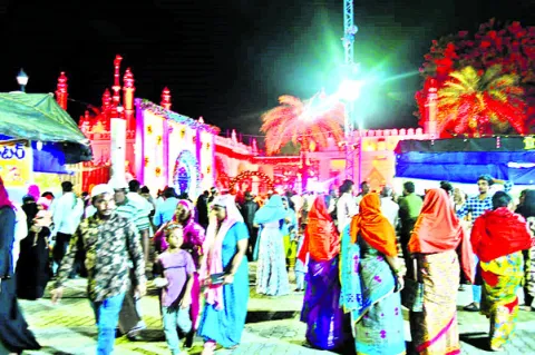 ఘనంగా గంధోత్సవం 
