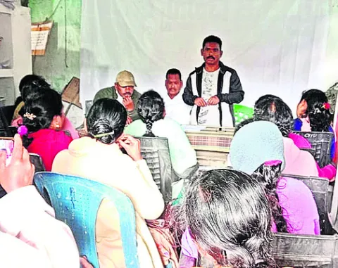 సెకెండ్‌ ఏఎన్‌ఎంల సమస్యలు పరిష్కరించాలి