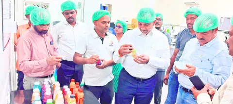 రోజువారీగా టోకెన్లు పంపిణీ 
