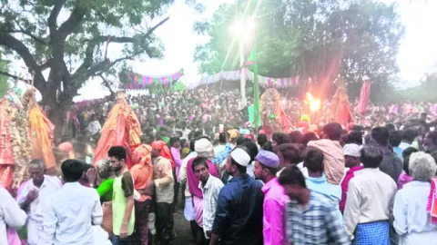 సందడి