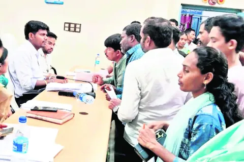 అర్హులకు సంక్షేమ పథకాలు అందాలి