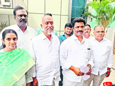 జన తరంగాన్ని ఎవరూ ఆపలేరు 