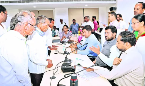 అవే సమస్యలు..తీరని వ్యథలు!