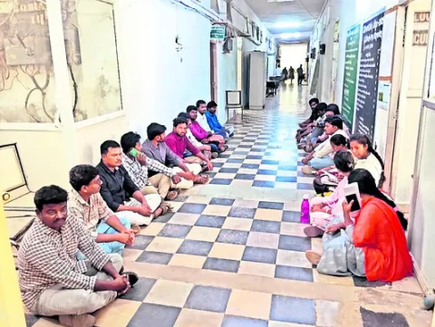 బదిలీల్లో సిఫార్స్‌లకే పెద్దపీట