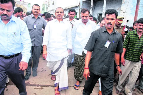 నందుల కోటతో అభివృద్ధి అనుబంధం 