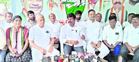 బీఆర్‌ఎస్‌ నేతలవి మతిభ్రమించిన మాటలు