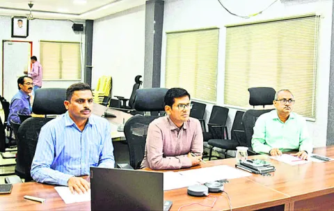 10న మెగా పేరెంట్స్‌ మీట్‌ 