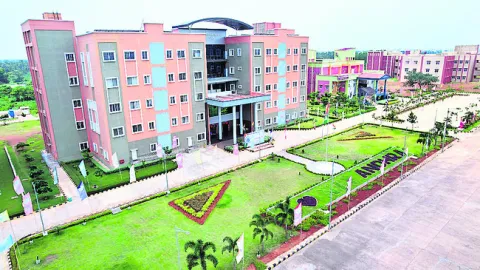నిట్‌లో సీట్లు ఫుల్‌ 