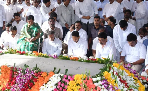 YSR Jayanthi 2025: YS Jagan Pays Tributes YSR at YSR Ghat Tweet Updates1