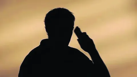 రౌడీ షీటర్‌ కుంగ్‌ ఫు శేఖర్‌తో వాసు జరిపిన ఫోన్‌ సంభాషణ