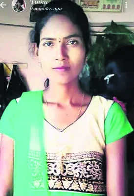 భర్త వేధింపులు భరించలేక గర్భిణి ఆత్మహత్య