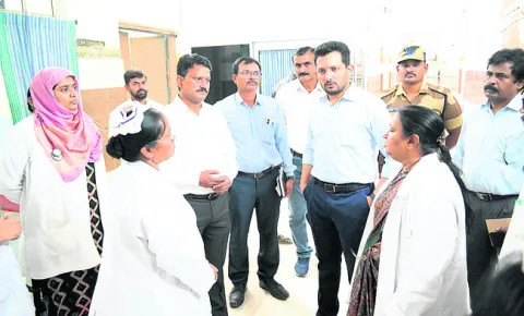 పట్టుకోసం పర్యటనలు