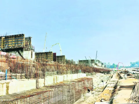 ఫైన్‌ కడితే.. లైన్‌ క్లియర్‌