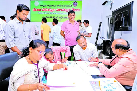 ఎస్పీ కార్యాలయంలో ఉచిత వైద్య శిబిరం 