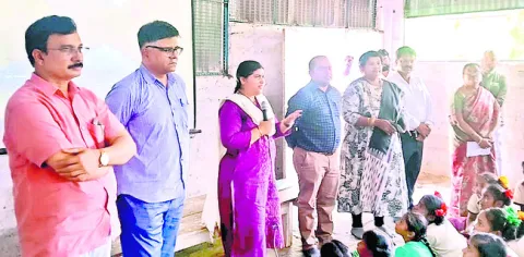 విద్యార్థి దశలోనే పొదుపు అలవర్చుకోవాలి