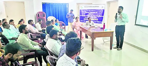 ఓటర్ల జాబితా పక్కాగా ఉండాలి