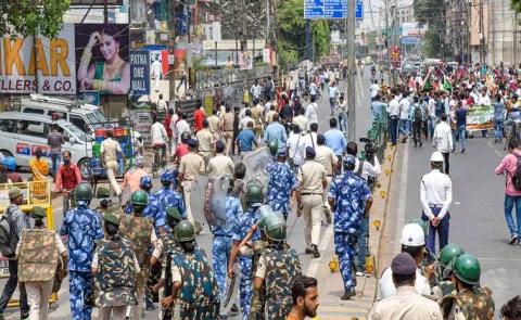 25 Crore walk off Work Bharat Bandh Begins Today13