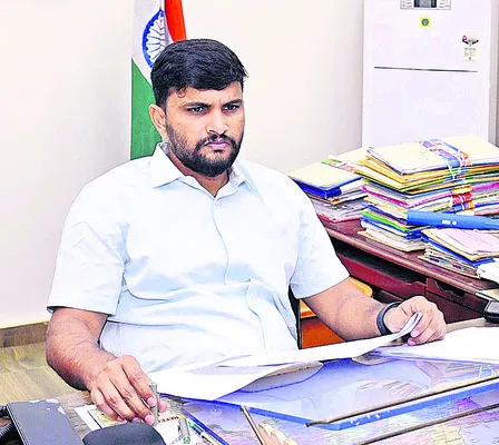 ప్లాట్ల రిజిస్ట్రేషన్‌కు అనుమతి తప్పనిసరి