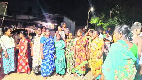 గంజాయి మత్తులో యువకుల వీరంగం 
