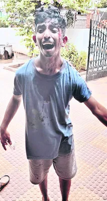 కొడుకుపై కన్నతల్లి దాడి 