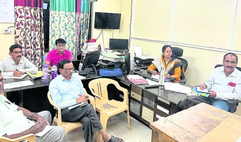 ఉపాధ్యాయుల ప్రమోషన్లకు పచ్చజెండా