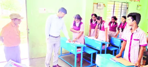 విద్య, వైద్యంపై ప్రభుత్వం ప్రత్యేక దృష్టి