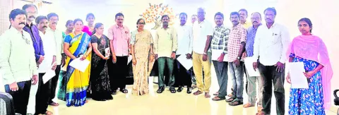 జిల్లా పరిషత్‌లో పదోన్నతులు 