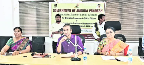 తల్లిదండ్రుల సంరక్షణ బాధ్యత పిల్లలదే 