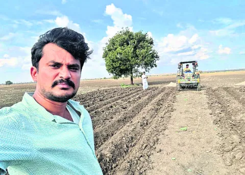 టీడీపీ సర్పంచ్‌ దౌర్జన్యం 