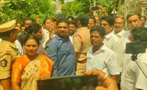 Nellore: TDP Workers Attempt To Attack Prasanna Kumar Reddy Office