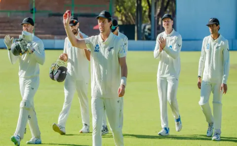 New Zealand Beat Zimbabwe By 9 Wickets In First Test