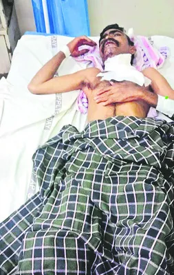 తండ్రిని చంపాడని గొంతుకోసి.. 
