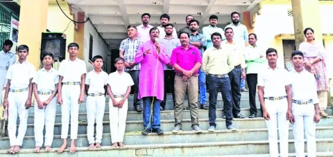 గురుకులంలో విశ్వ సంస్కృత భాషా దినోత్సవం 