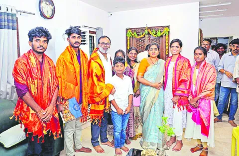 శ్యామ్‌తో నిరుద్యోగుల  కల సాకారం 
