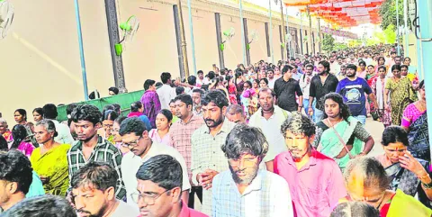 వాడవాడల నుంచి వాడపల్లికి.. 