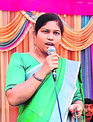 ఏజెన్సీని ప్రైవేటుకు అప్పగించడమే చంద్రబాబు ధ్యేయమా? 