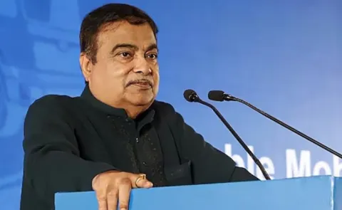 Gadkari throws Open Challenge on Claims of Lower Mileage Due to Ethanol in Petrol