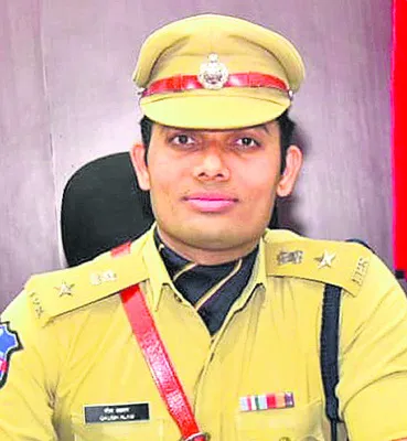 ● పొద్దంతా రెక్కీ.. రాత్రిళ్లు చోరీ ● జిల్లాలో బెంబేలెత