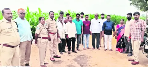 భయపెడుతున్న చిరుత పులి
