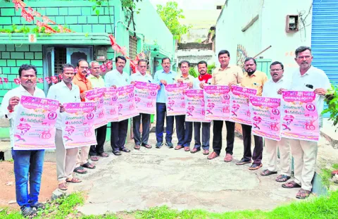 పంచ జ్యోతిర్లింగాలకు 16న టూరిస్ట్‌ ట్రైన్‌