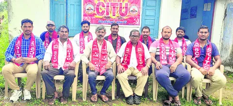 ‘లాభాల ప్రకటనపై మౌనం ఎందుకు?