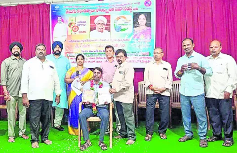 సురేశ్‌కు జాతీయ పురస్కారం 