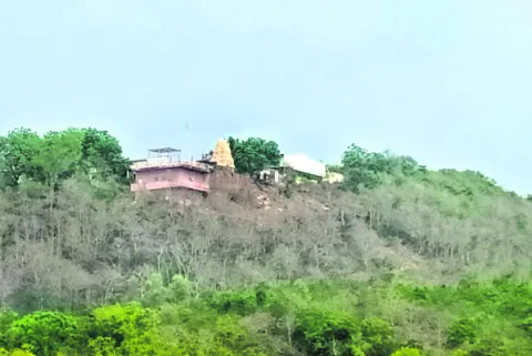 సుందర
